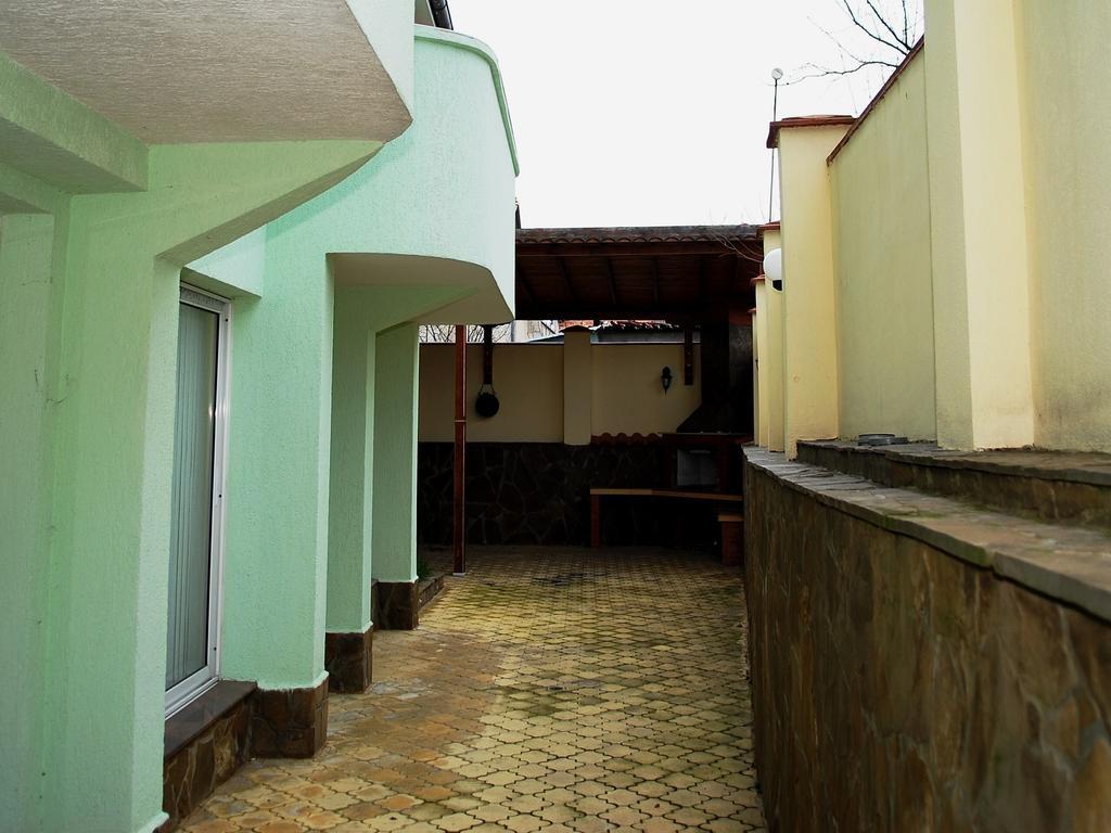 רבדה Guest House Markovi מראה חיצוני תמונה