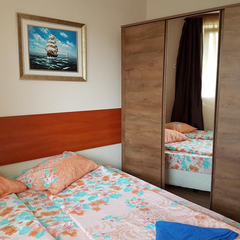 רבדה Guest House Markovi מראה חיצוני תמונה