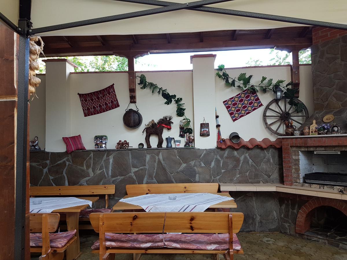רבדה Guest House Markovi מראה חיצוני תמונה